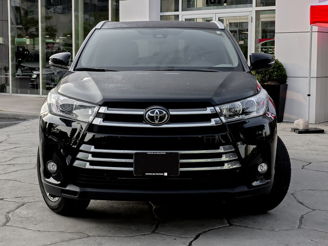 2018 Toyota Highlander AWD XLE in Cars & Trucks in City of Toronto - Image 4