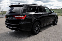 This Dodge Durango has a strong Regular Unleaded V-8 5.7 L/345 engine powering this Automatic transm... (image 3)