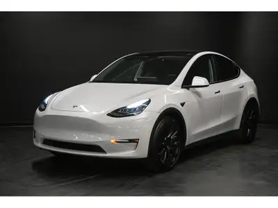 *****FULL SELF DRIVING OPTION-20 INCH WHEELS-BLACK INTERIOR -ONLY 34,750 KMS-ONE OWNER/DRIVER FROM N...