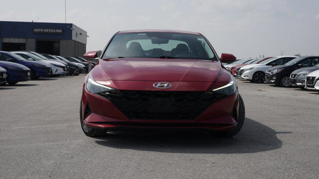 2021 Hyundai Elantra Preferred | Heated Steering Wheel in Cars & Trucks in Guelph - Image 2