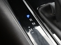 The 2022 Toyota Corolla SE combines sporty style with everyday practicality, delivering a fun-to-dri... (image 8)