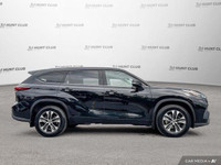 Snatch a bargain on this 2020 Toyota Highlander XLE before someone else takes it home. Spacious yet... (image 7)