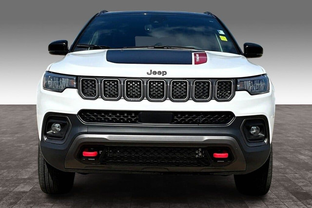 2023 Jeep Compass 4wd Trailhawk in Cars & Trucks in Edmonton - Image 3
