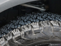 * BADLANDS SERIES * DUAL ZONE CLIMATE * FRONT HEATED SEATS * SYNC4 W/ENHANCED VOICE * FORD CO-PILOT... (image 9)