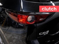 NO ACCIDENTS / CLEAN CARFAX / Power Tailgate/Hatch, Auto Dimming Rearview Mirror, Climate Control an... (image 9)