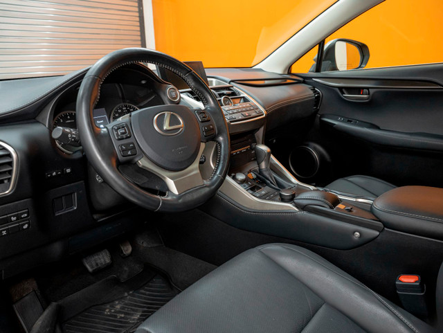 2017 Lexus NX 200t AWD *TOIT* SIÈGES VENT / CHAUFF CUIR *BAS KM* in Cars & Trucks in Laurentides - Image 2