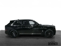 Bespoke Interior, Black Diamond on Tailored Purple Interior, Contrast Seat Piping in Grace White, 22... (image 2)
