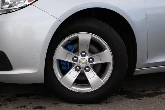 2016 Chevrolet Malibu Limited LT dans Autos et camions dans Calgary - Image 12