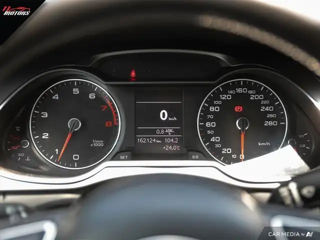 2015 Audi A4 4dr Sdn Man Komfort plus quattro | NO ACCIDENTS in Cars & Trucks in City of Toronto - Image 16