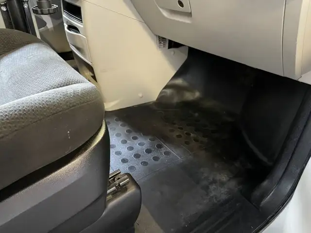 2015 Ram Cargo Van C/V in Cars & Trucks in City of Montréal - Image 28