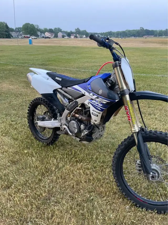 2016 YAMAHA YZ250F-BLUE! in Dirt Bikes & Motocross in Dartmouth - Image 9
