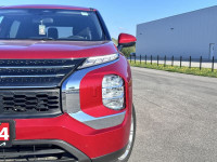 Low Mileage, Heated Seats, Apple CarPlay, Android Auto, Blind Spot Detection, Lane Departure Warning... (image 2)