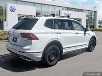 This Volkswagen Tiguan delivers a Intercooled Turbo Regular Unleaded I-4 2.0 L/121 engine powering t... (image 1)