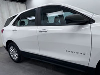The 2021 Chevrolet Equinox LS AWD is a well-rounded compact SUV offering a smooth and efficient driv... (image 1)