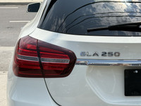 JUST ARRIVED! DON'T MISS OUT ON THIS!! NO ACCIDENTS! DIRECT FROM MERCEDES BENZ! CLEAN TITLE, CARFAX... (image 9)