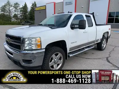 RARE LOW KM CHEVY 2500HD EXTENDED CAB 4X4 DURAMAX DIESEL LOADED WITH ALL THE LTZ FEATURES. TRUCK sho...