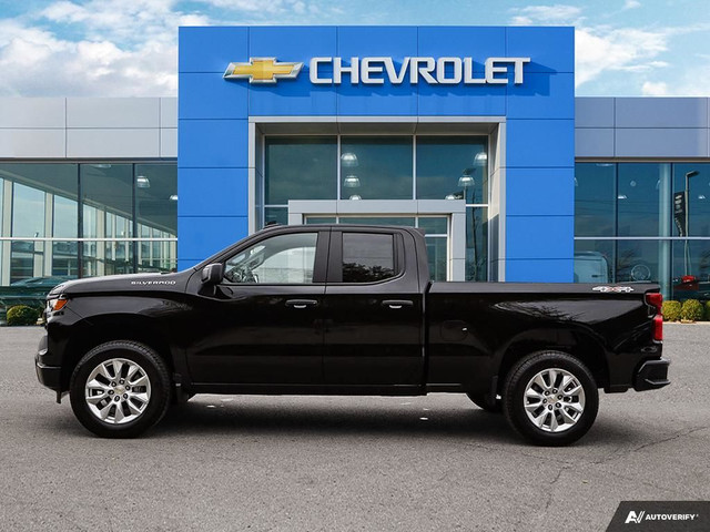 2024 Chevrolet Silverado 1500 Custom in Cars & Trucks in London - Image 3