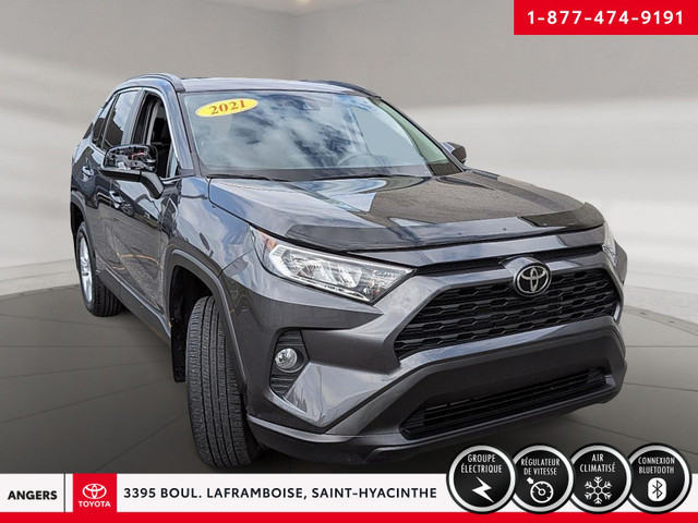 2021 Toyota RAV4 in Cars & Trucks in Saint-Hyacinthe - Image 3
