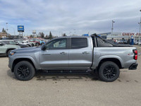 Explore new roads in the redesigned 2025 Chevrolet Colorado Crew Cab Z71 in Sterling Grey Metallic e... (image 5)