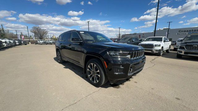 2024 Jeep Grand Cherokee L Overland | Sunroof | Remote Start in Cars & Trucks in Edmonton - Image 4