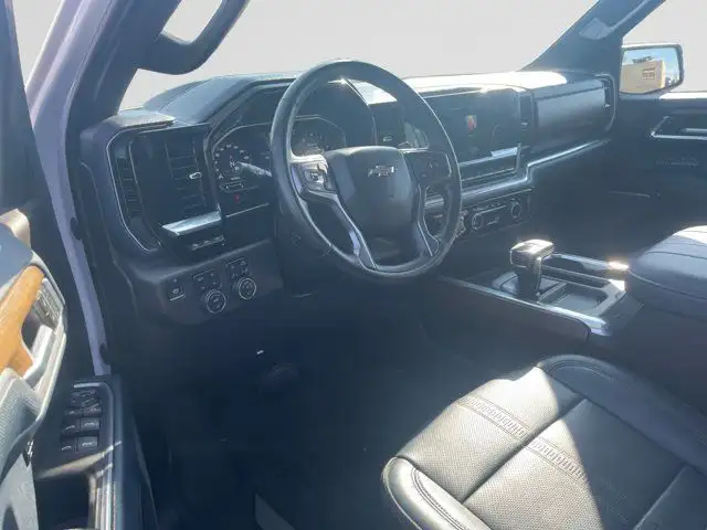 2023 Chevrolet Silverado 1500 High Country Crew Cab in Cars & Trucks in Regina - Image 13