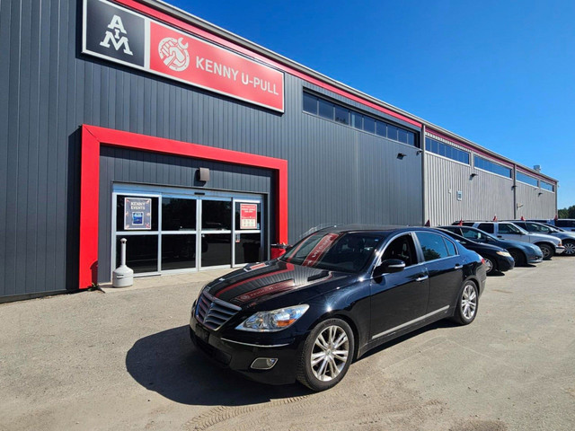 2010 Hyundai Genesis 4.6L in Cars & Trucks in London