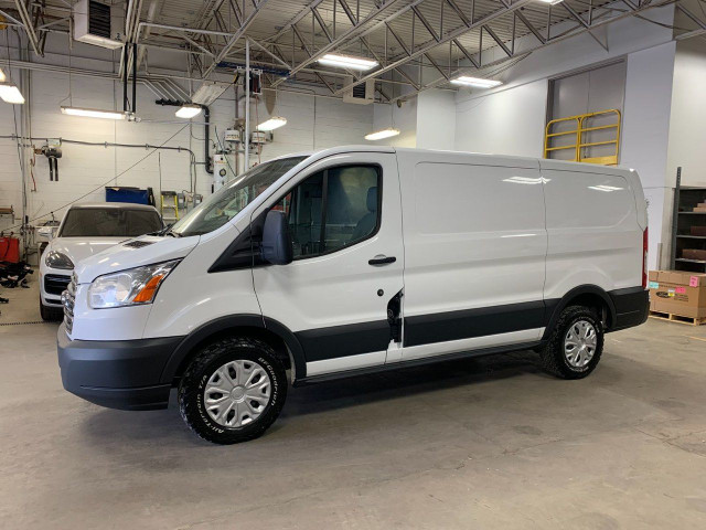 2016 Ford TRANSIT 150 E1z Cargo FORD TRANSIT 150 REEFER 2016 in Cars & Trucks in Longueuil / South Shore - Image 2