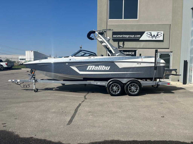 2023 Malibu Boats Wakesetter 23 MXZ in Powerboats & Motorboats in Edmonton