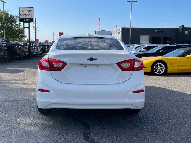 2018 Chevrolet Cruze in Cars & Trucks in Oakville / Halton Region - Image 4