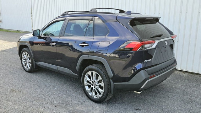 2021 Toyota RAV4 Limitée in Cars & Trucks in Longueuil / South Shore - Image 4