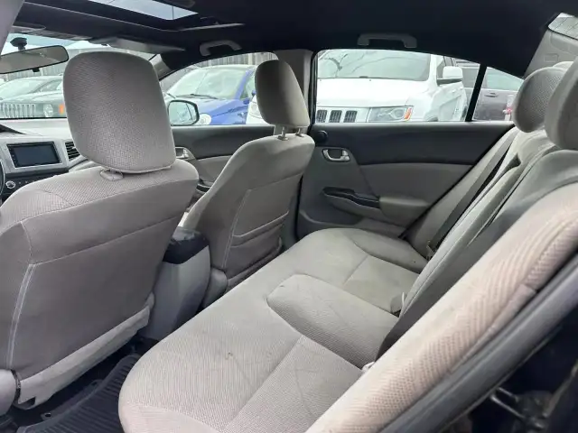 2012 HONDA Civic EX / AUTOMATIQUE / AIR CLIMATISER / TOIT OUVRAN in Cars & Trucks in City of Montréal - Image 6