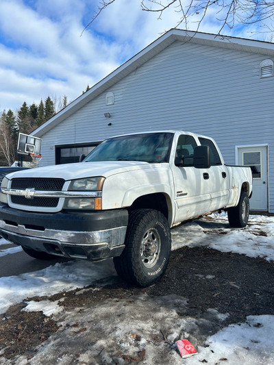 2003 Chevrolet Silverado 2500 LS