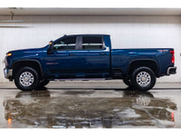 **ACCIDENT FREE - MECHANICALLY CERTIFIED** 29,330 KM This 2022 Chevrolet Silverado 2500HD 4x4 Crew C... (image 2)