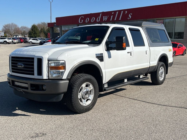  2010 Ford F-250 FX4, CREW, 4X4, HEATED LEATHER, CABELA'S EDITON in Cars & Trucks in London - Image 3