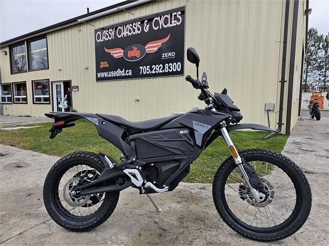 2023 Zero FX 100% ELECTRIC MOTORCYCLE FX - ZF7.2 in Street, Cruisers & Choppers in Peterborough