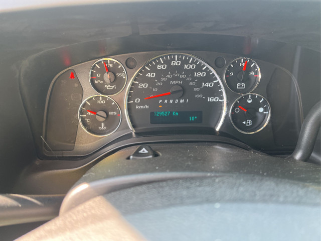 2019 Chevrolet Express in Cars & Trucks in Calgary - Image 3