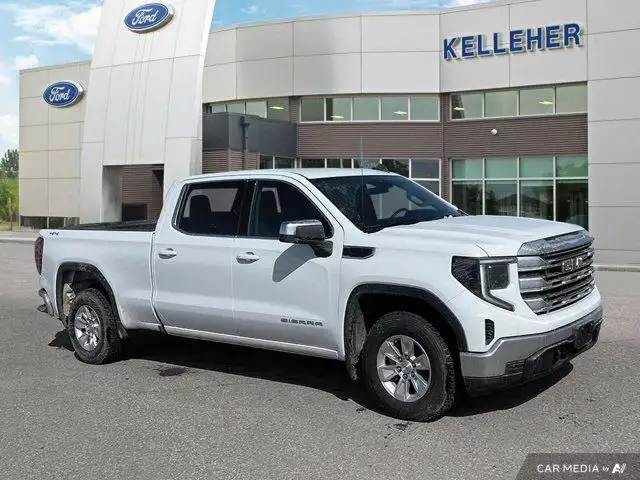 2023 GMC Sierra 1500 SLE Crew Cab 4x4 | Clean Carfax in Cars & Trucks in Brandon - Image 8