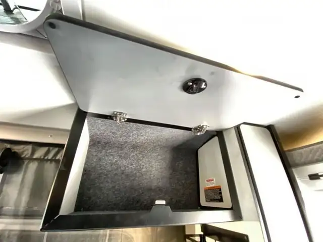 2025 Winnebago Revel Sport 44N in RVs & Motorhomes in Abbotsford - Image 33