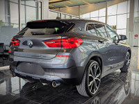 Comes equipped with: Power Mirrors, Sunroof , Load Bearing Exterior Rack, Shark fin antenna, Halogen... (image 4)