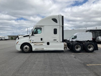 2021 FREIGHTLINER T12664ST;Heavy Duty Trucks - Conventional Truck w/ Sleeper Penske Location 105 SAL... (image 3)