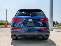 | ONE OWNER | NO REPORTED ACCIDENTS | Experience luxury, performance, and advanced technology with t... (image 5)