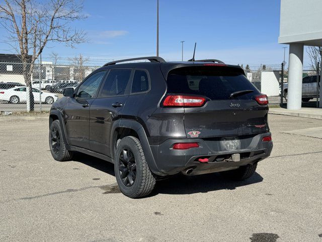 2016 Jeep Cherokee TRAILHAWK / LEATHER / TECHNOLOGY PACK in Cars & Trucks in Calgary - Image 3