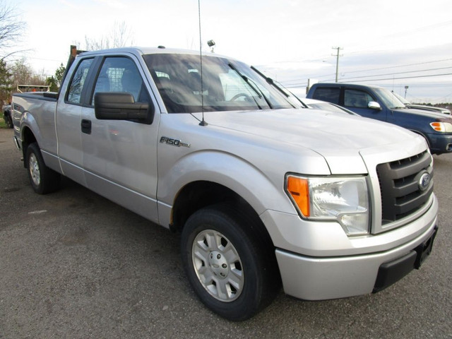 2012 Ford F-150 XLT 2X4 MECANIQUE TRES BONNE CONDITION in Cars & Trucks in Laval / North Shore