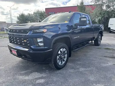 Clean Car Fax**Chevrolet**Silverado**2500HD**6.6L**Diesel**4x4**40/20/40 Bench Seat**Touchscreen**Ba...