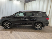 Purchased New and Serviced at Wheaton Honda West! No Accidents, Locally Owned Vehicle, Service Recor... (image 3)