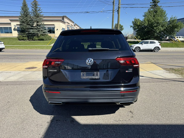 2018 Volkswagen Tiguan SE 2.0L AWD in Cars & Trucks in Calgary - Image 3