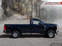 Engine: Gas V-8 6.8L Safety Equipment ABS And Driveline Traction Control Side Impact Beams Dual Stag... (image 5)