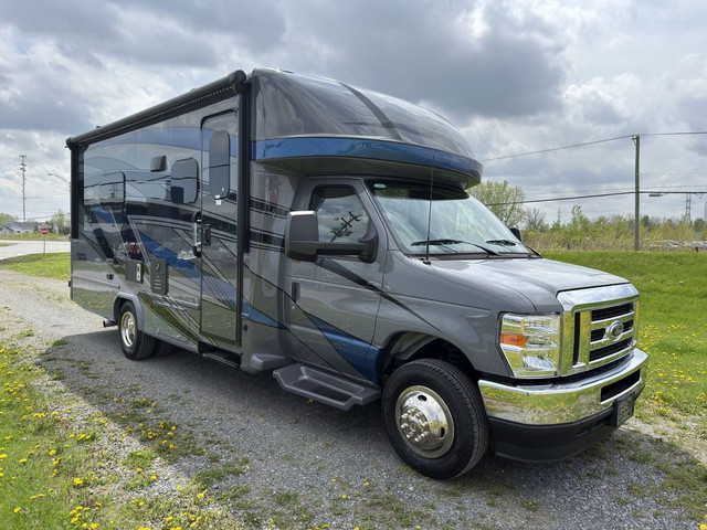 2025 Gulf Stream BT Cruiser 5260 Motorisé classe B+ 2025 Gulf St in Travel Trailers & Campers in Lanaudière