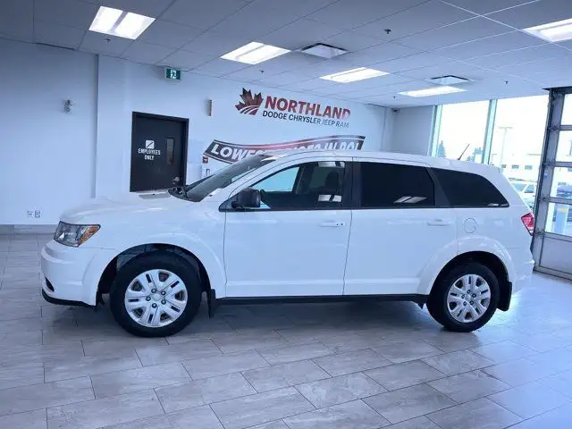 2018 Dodge Journey Canada Value Pkg | Front Wheel Drive in Cars & Trucks in Prince George - Image 12