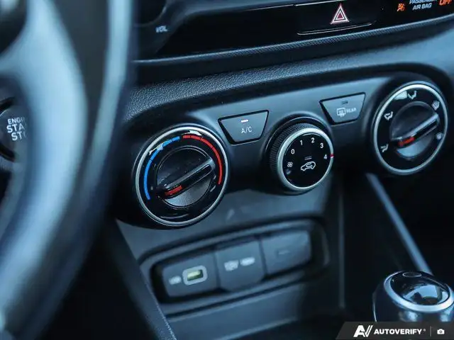 2022 Hyundai Venue Preferred | No Accidents | Apple CarPlay in Cars & Trucks in Calgary - Image 27